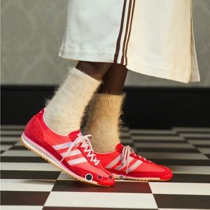 Adidas Women's sneakers NIB NWT